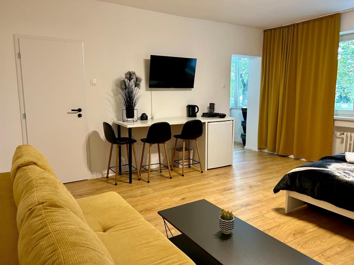 Studio Apartment Dandelion Bratislava Exterior photo